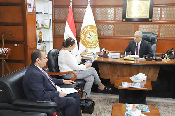 وزير العمل