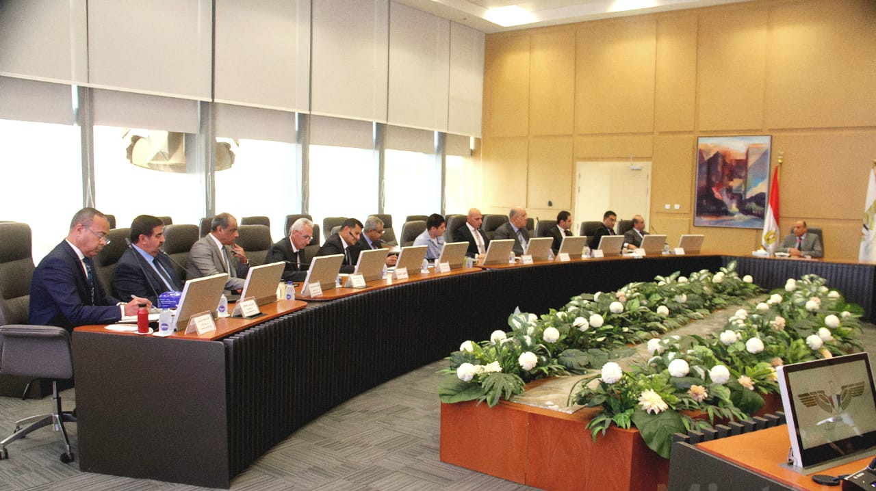 وزير الطيران