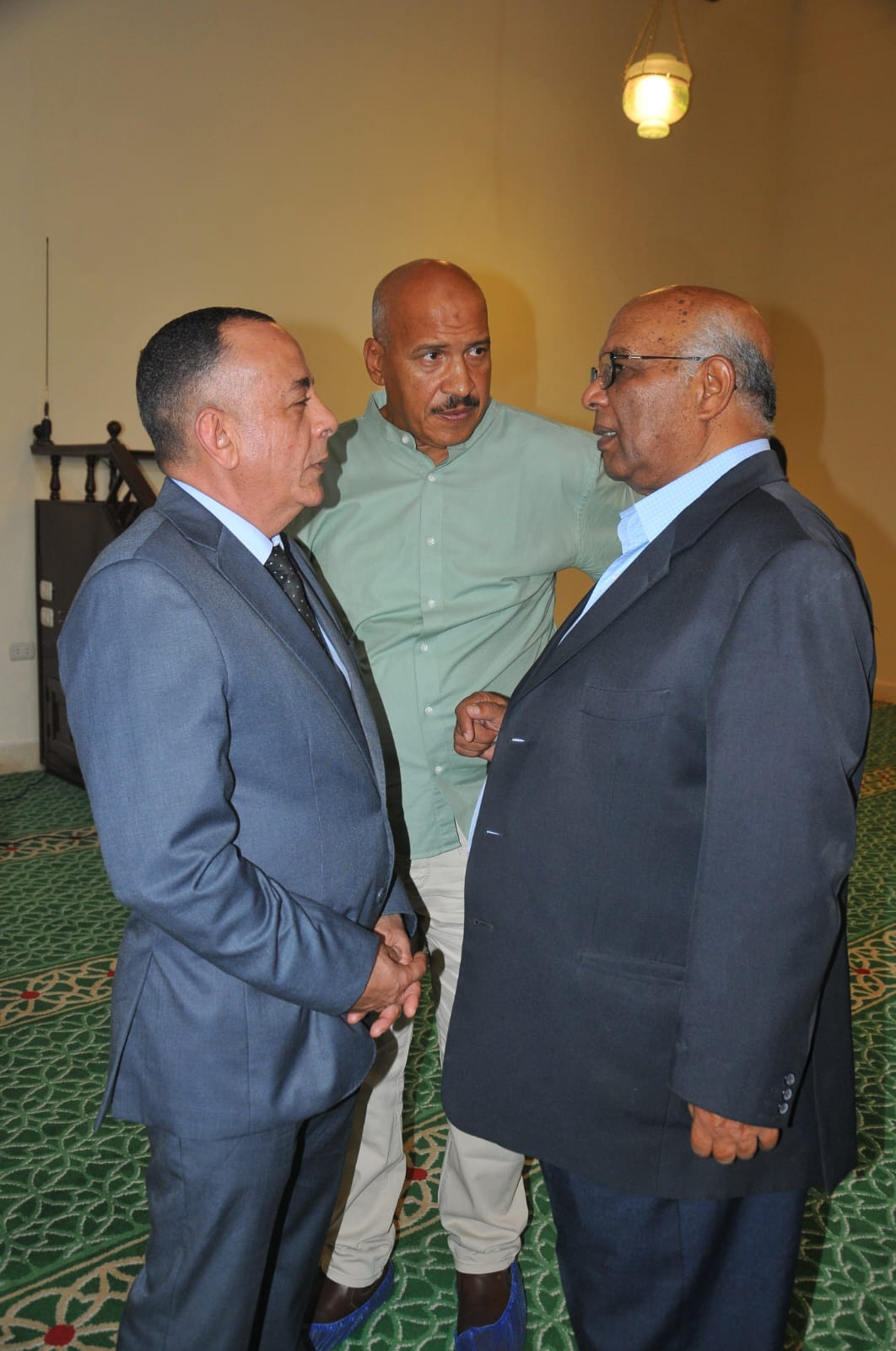 جامع الاقمر