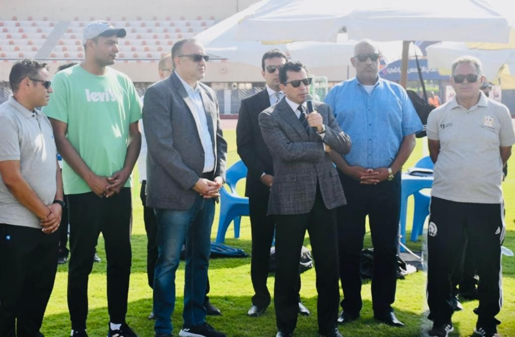 وزير الرياضة