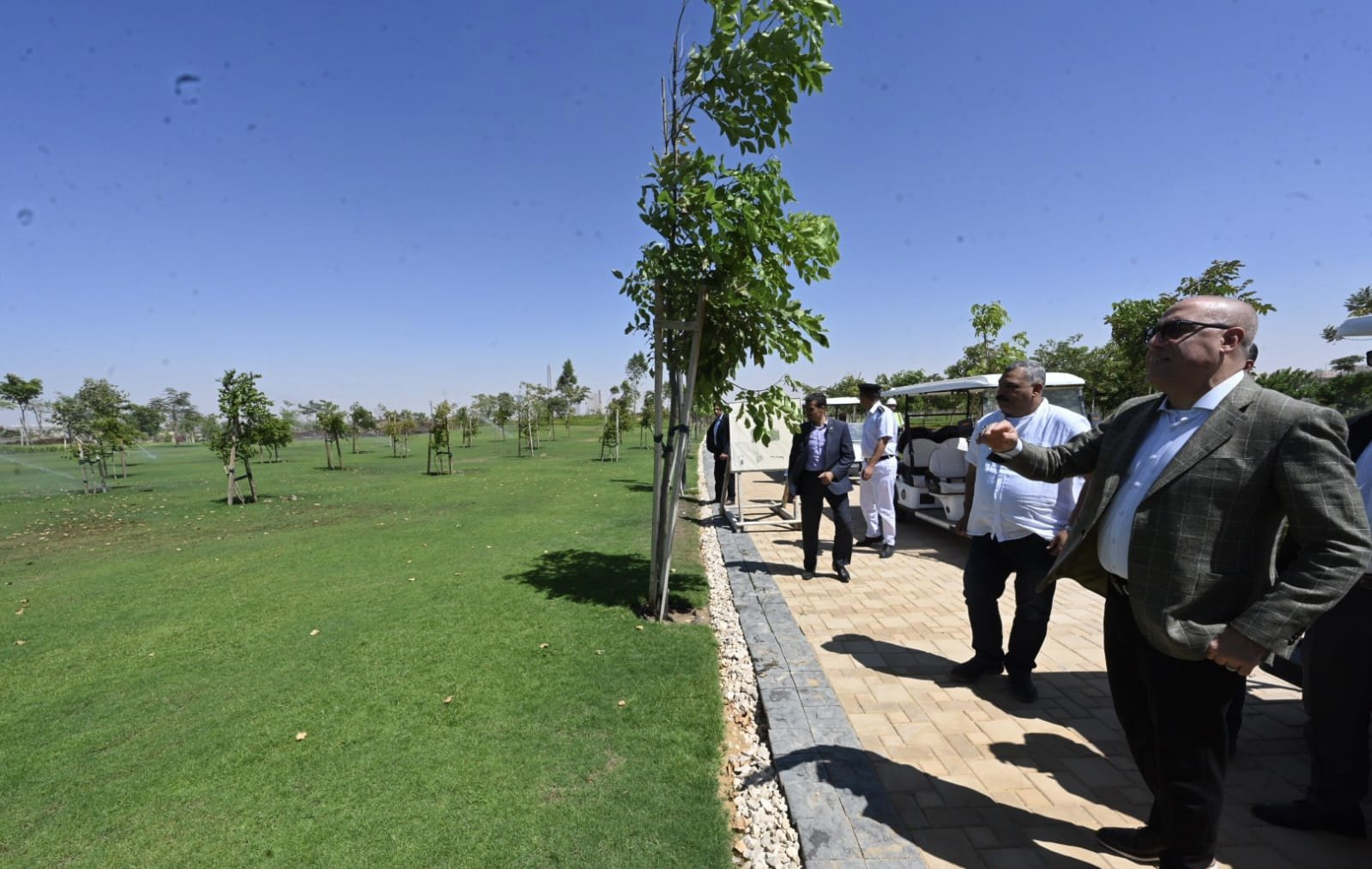 وزير الاسكان