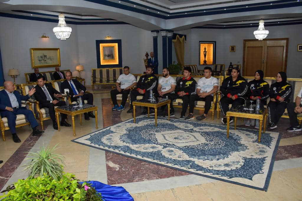 وزير الرياضة