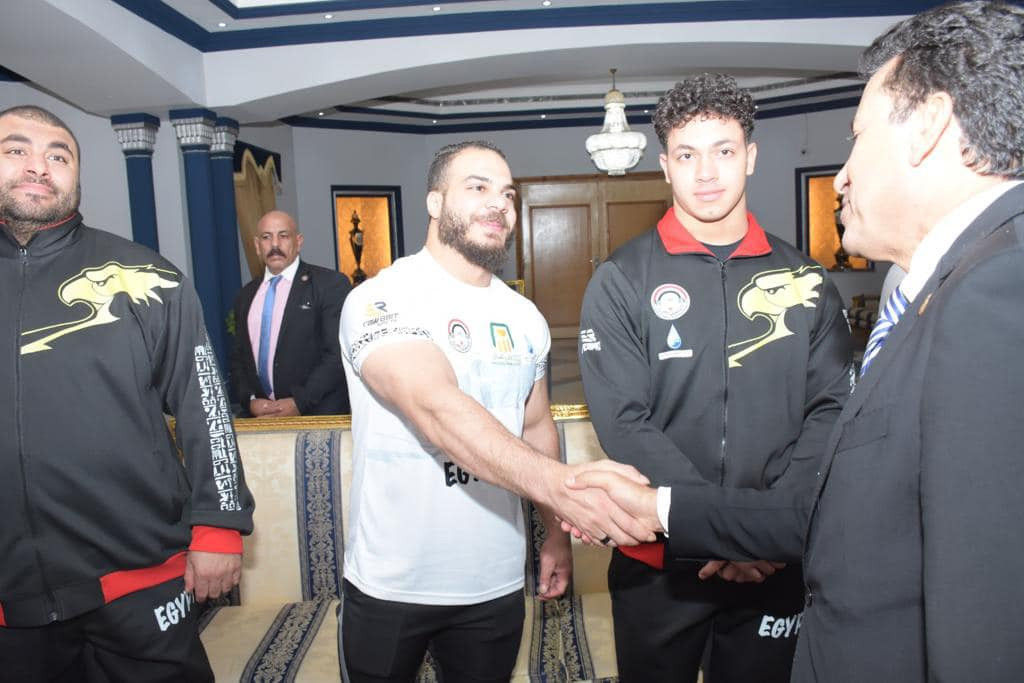 وزير الرياضة