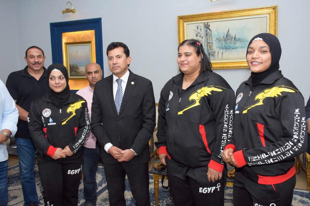 وزير الرياضة