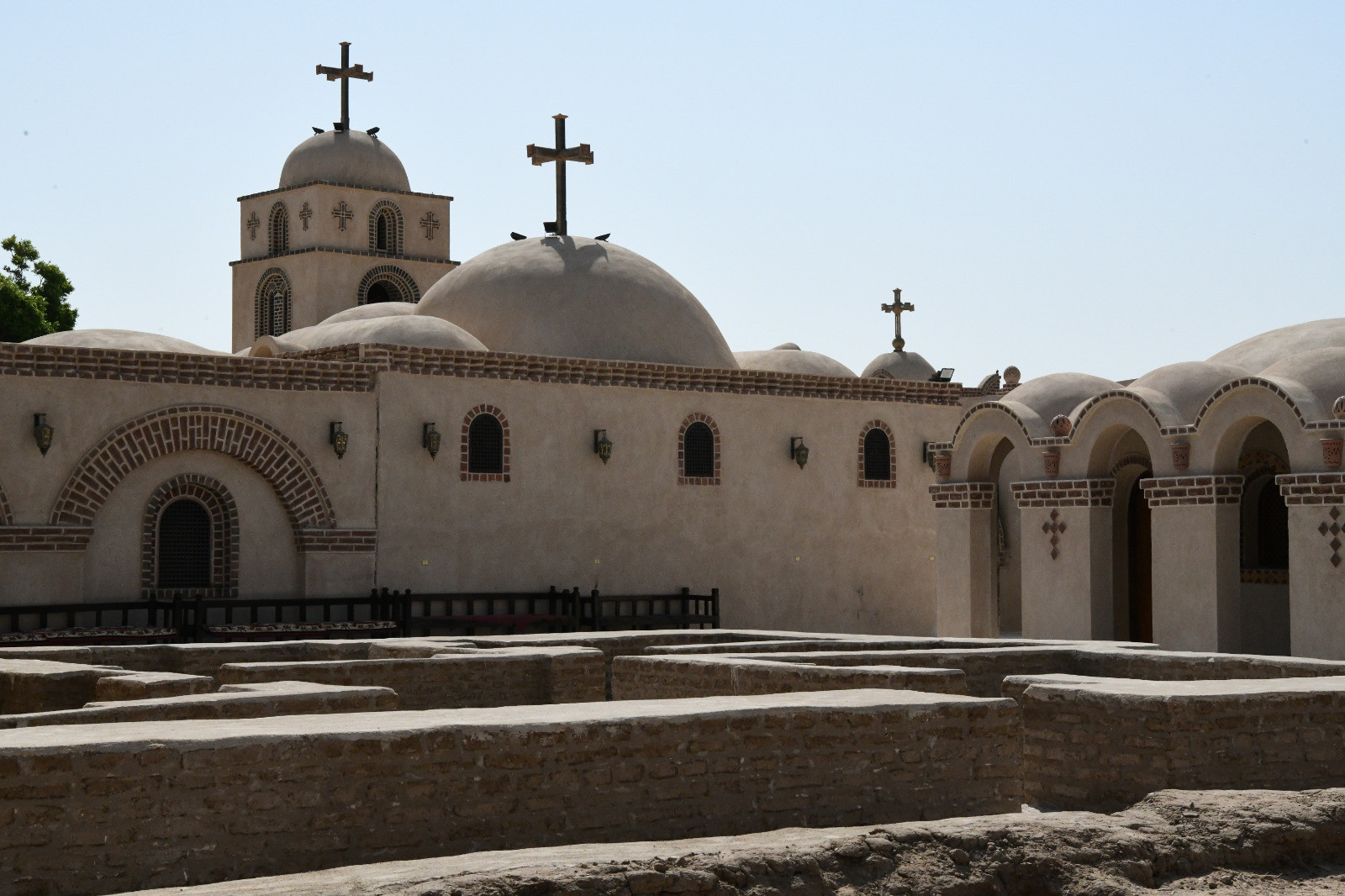 وزير السياحة