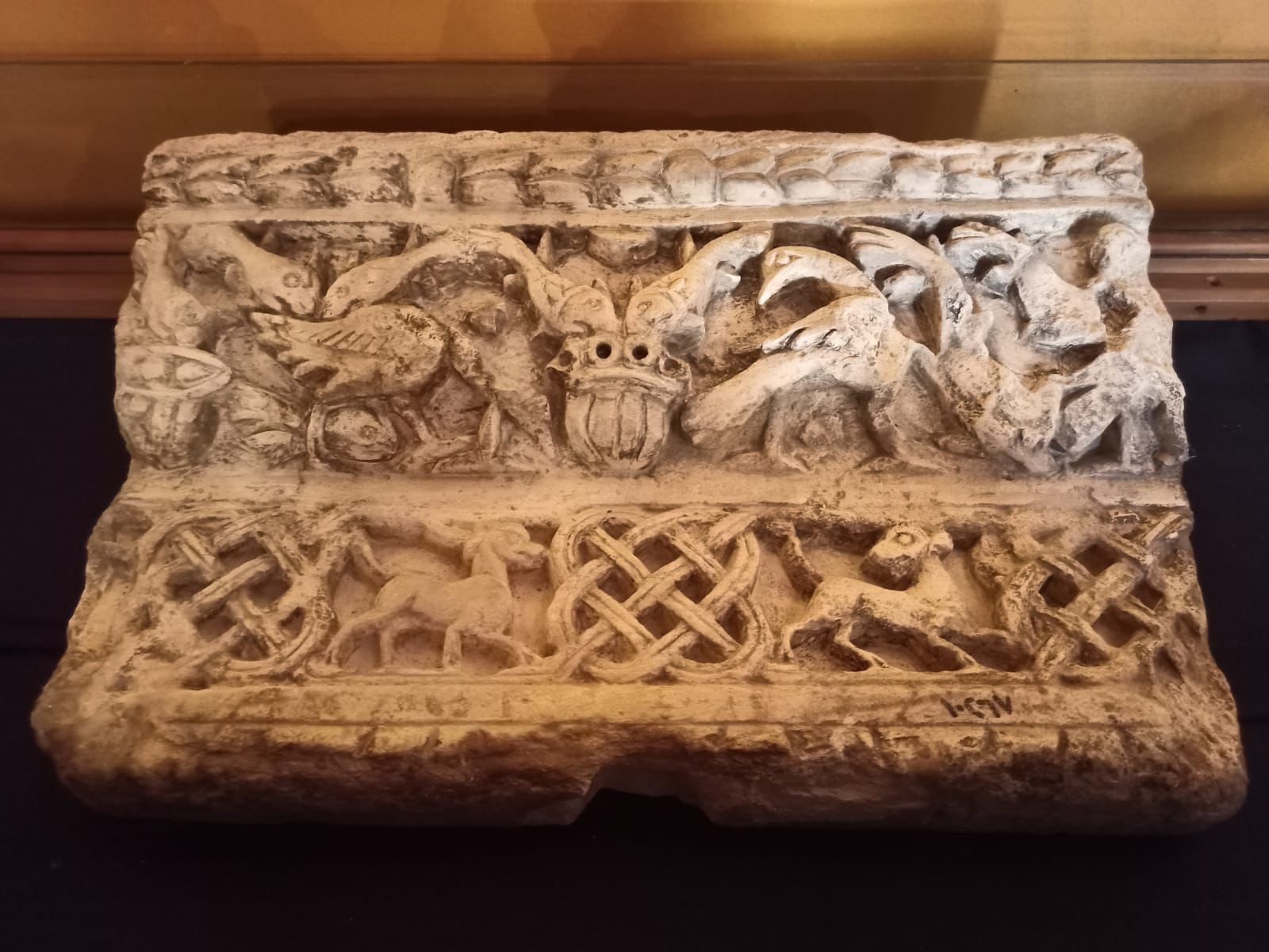 معرض مؤقت للآثار