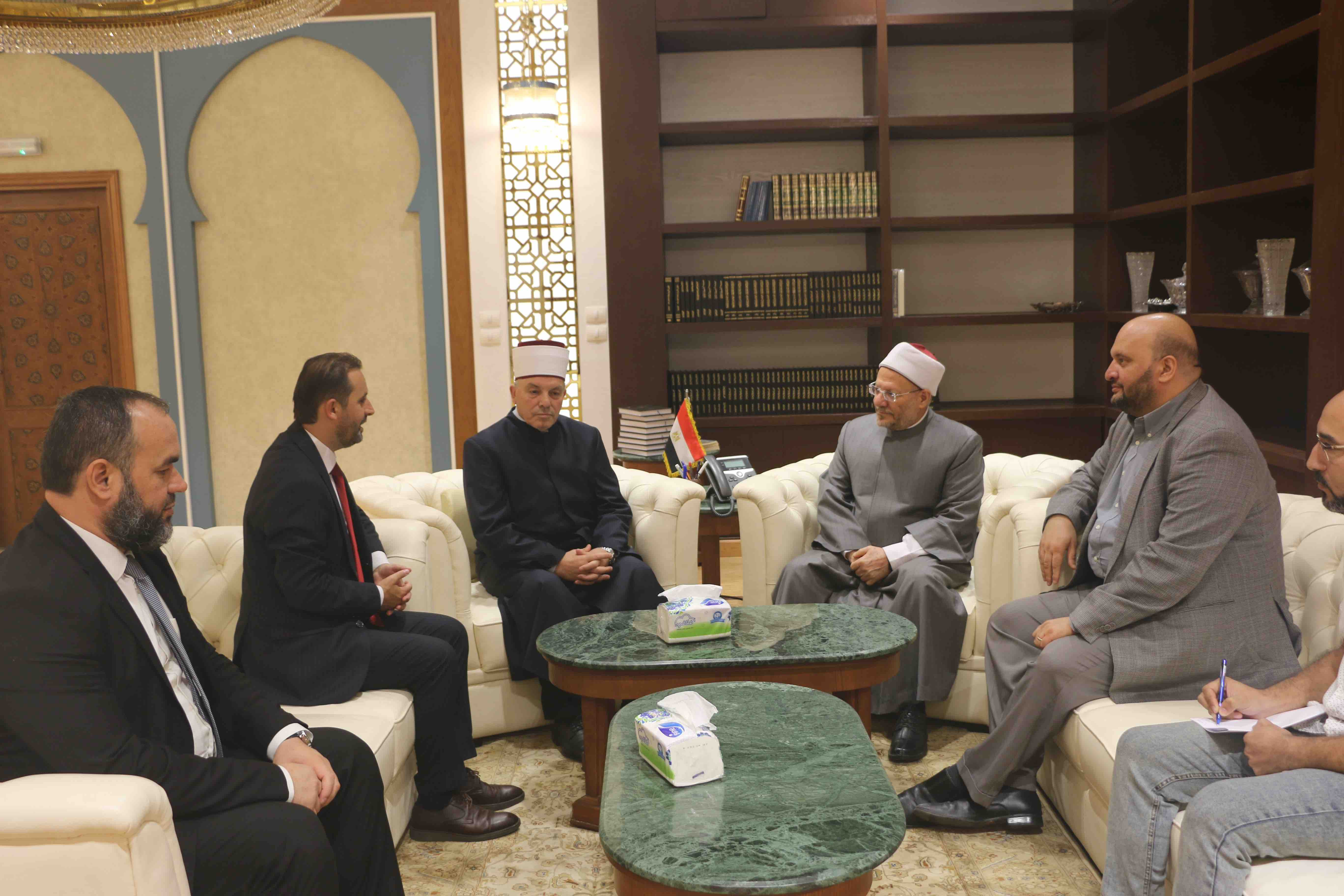 مفتي الجمهورية ومفتي مقدونيا