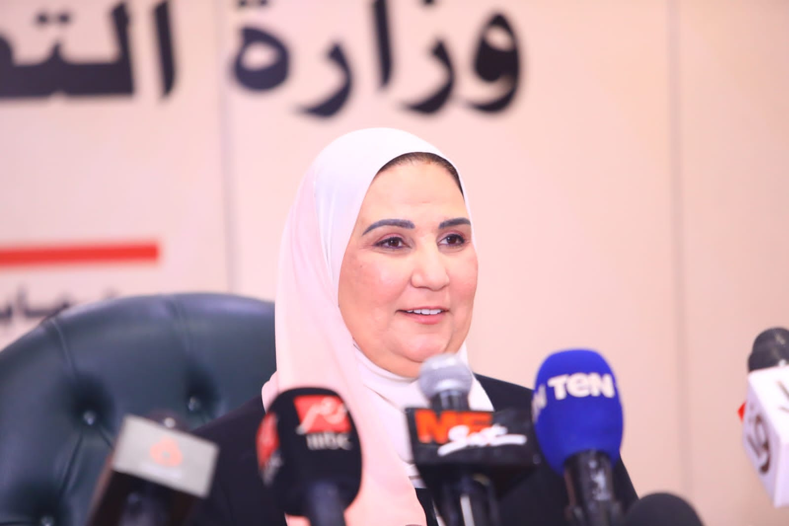 نيفين القباج