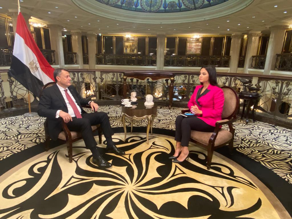 وزير السياحة