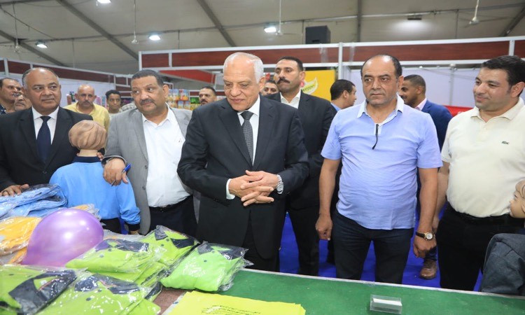 محافظ الجيزة يتفقد التجهيزات النهائية لافتتاح معرض(أهلًا مدارس)