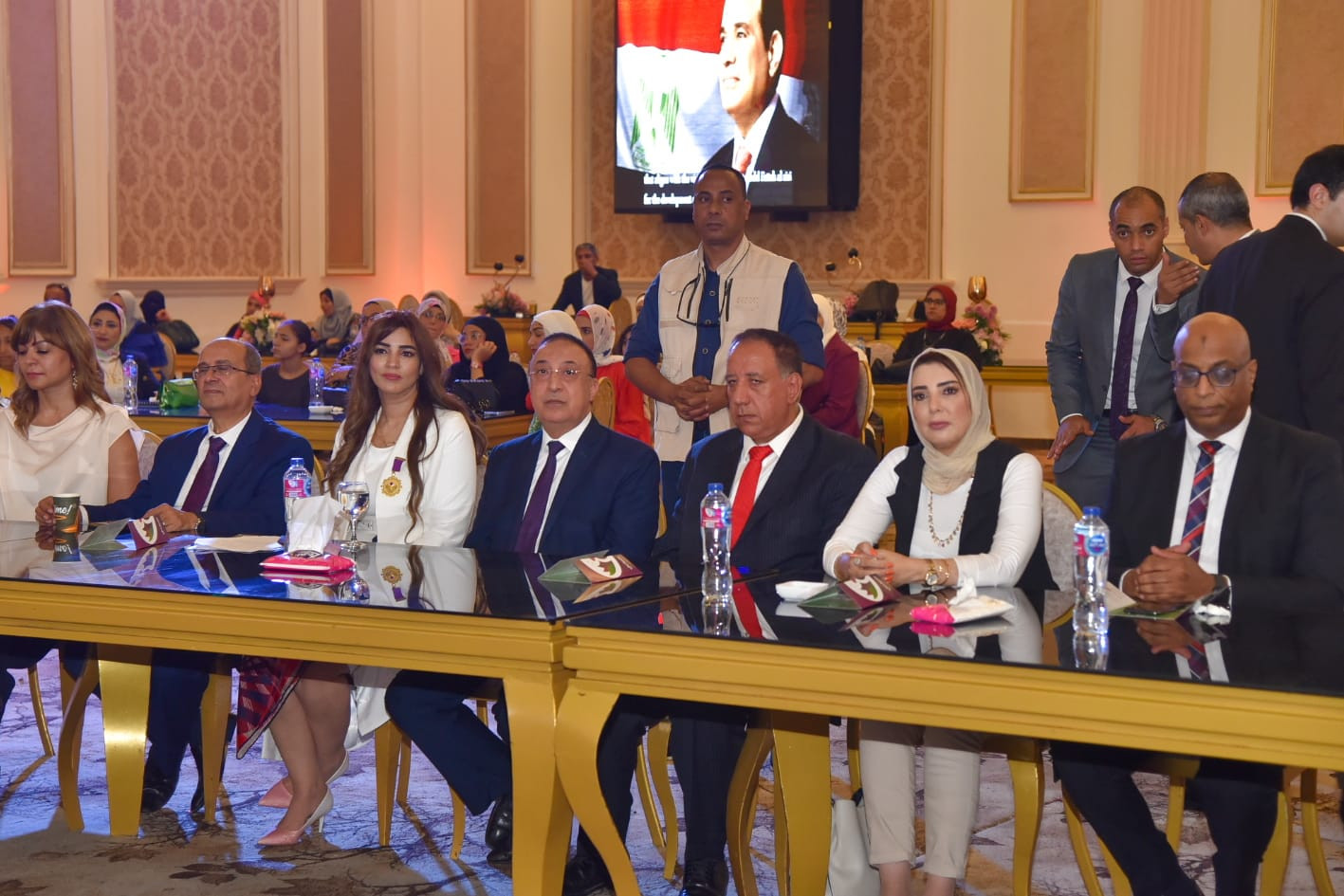 محافظ الإسكندرية