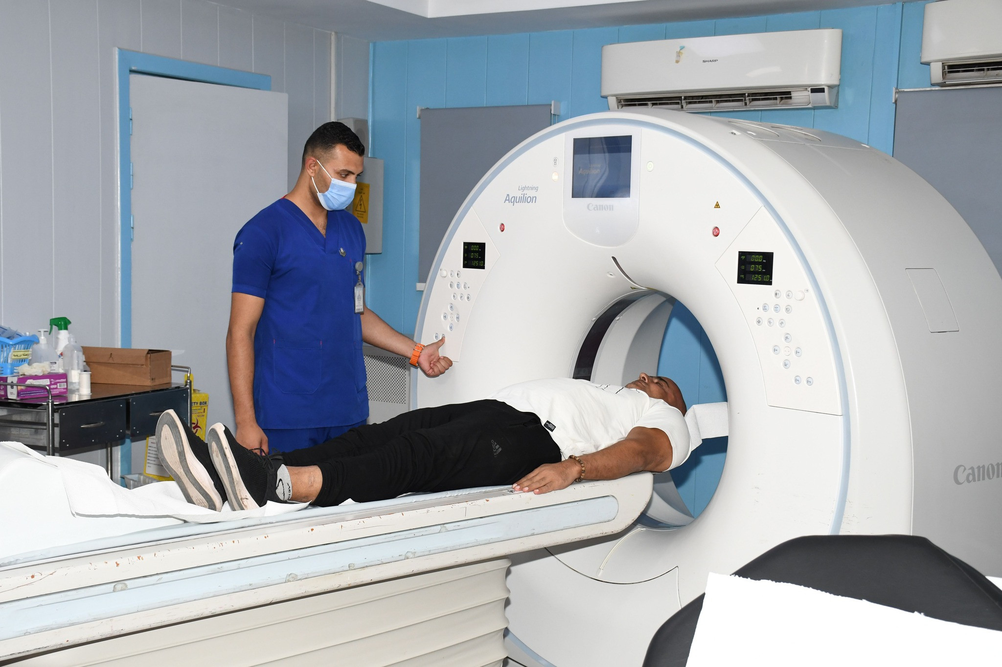 اللاعب أشرف فولة