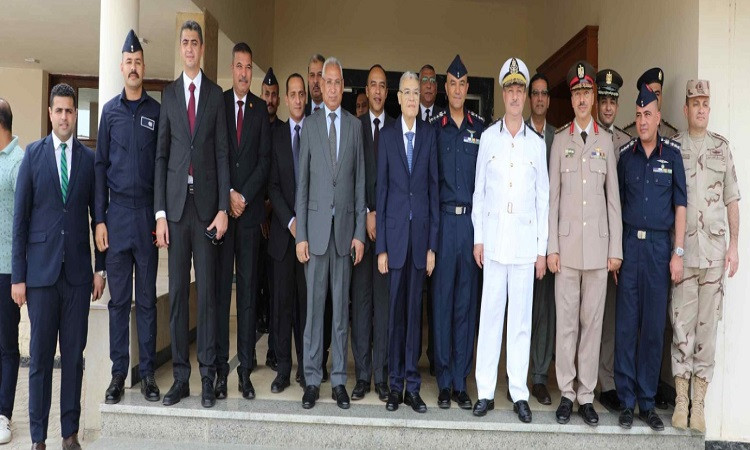 رجال القوات المسلحة