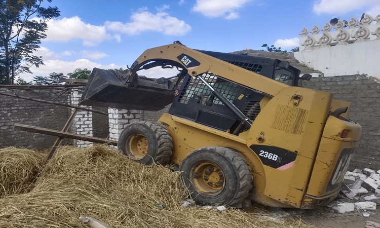 تعدٍ بالبناء بدون ترخيص