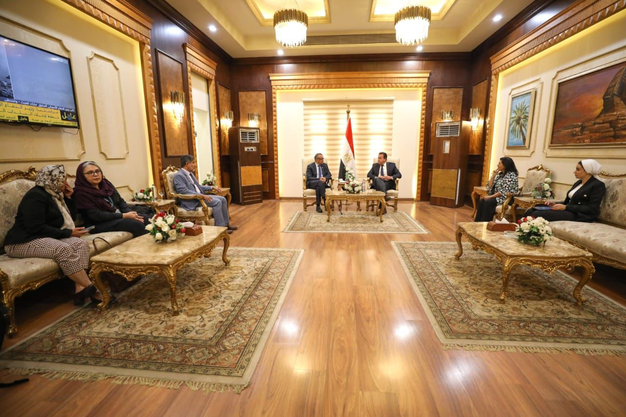 وزير الصحة ومدير عام منظمة الصحة العالمية