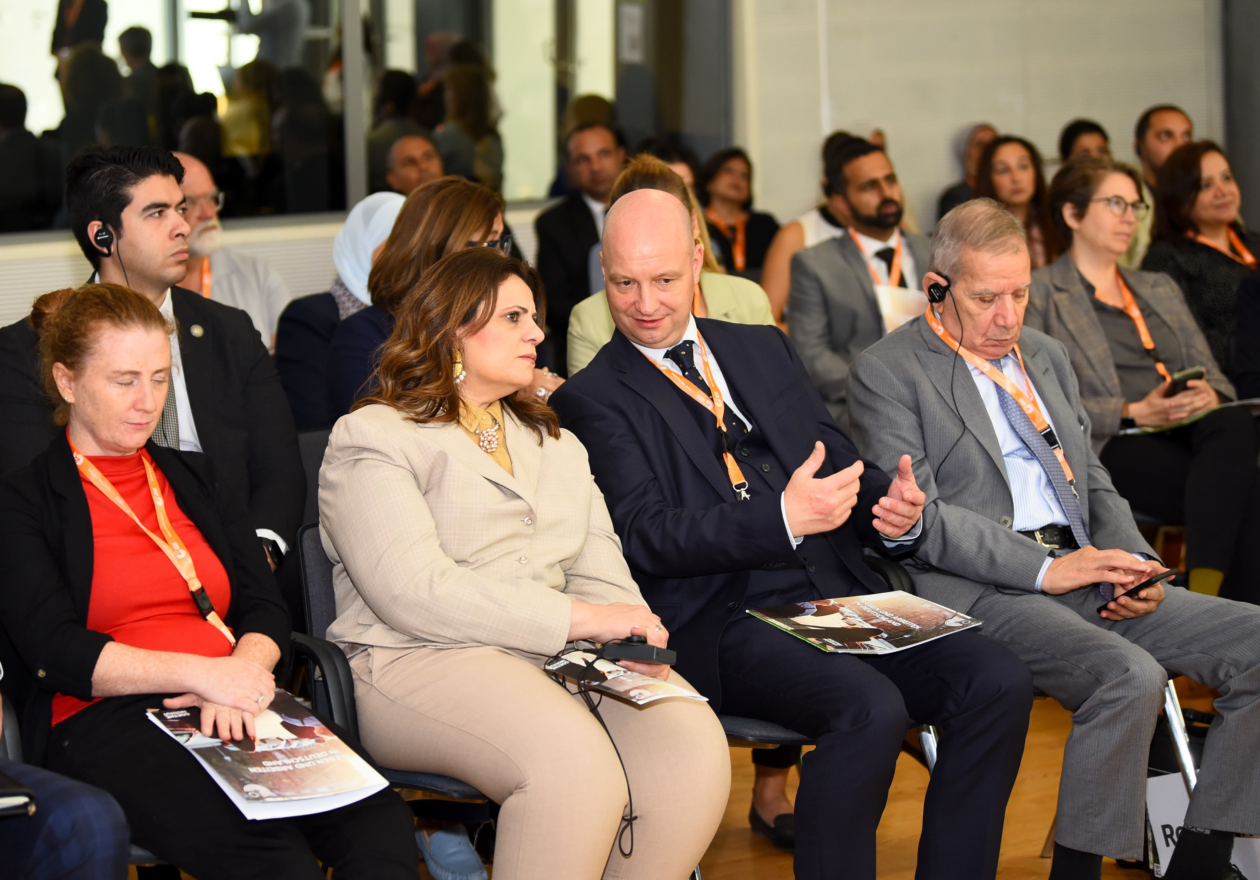 وزيرة الهجرة