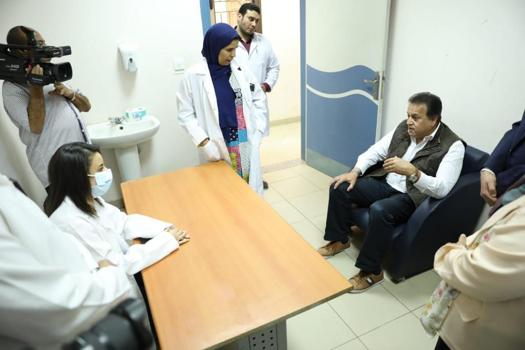وزير الصحة بمستشفى الصحة النفسية بسوهاج