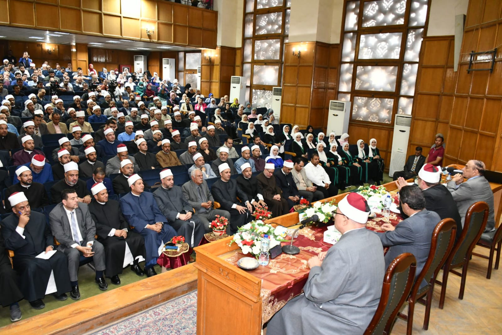 الصالون الثقافي للمجلس الأعلى للشئون الإسلامية