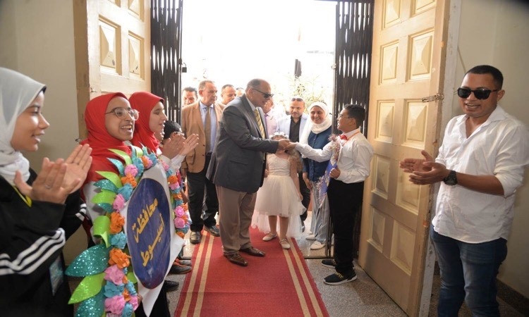 محافظ أسيوط