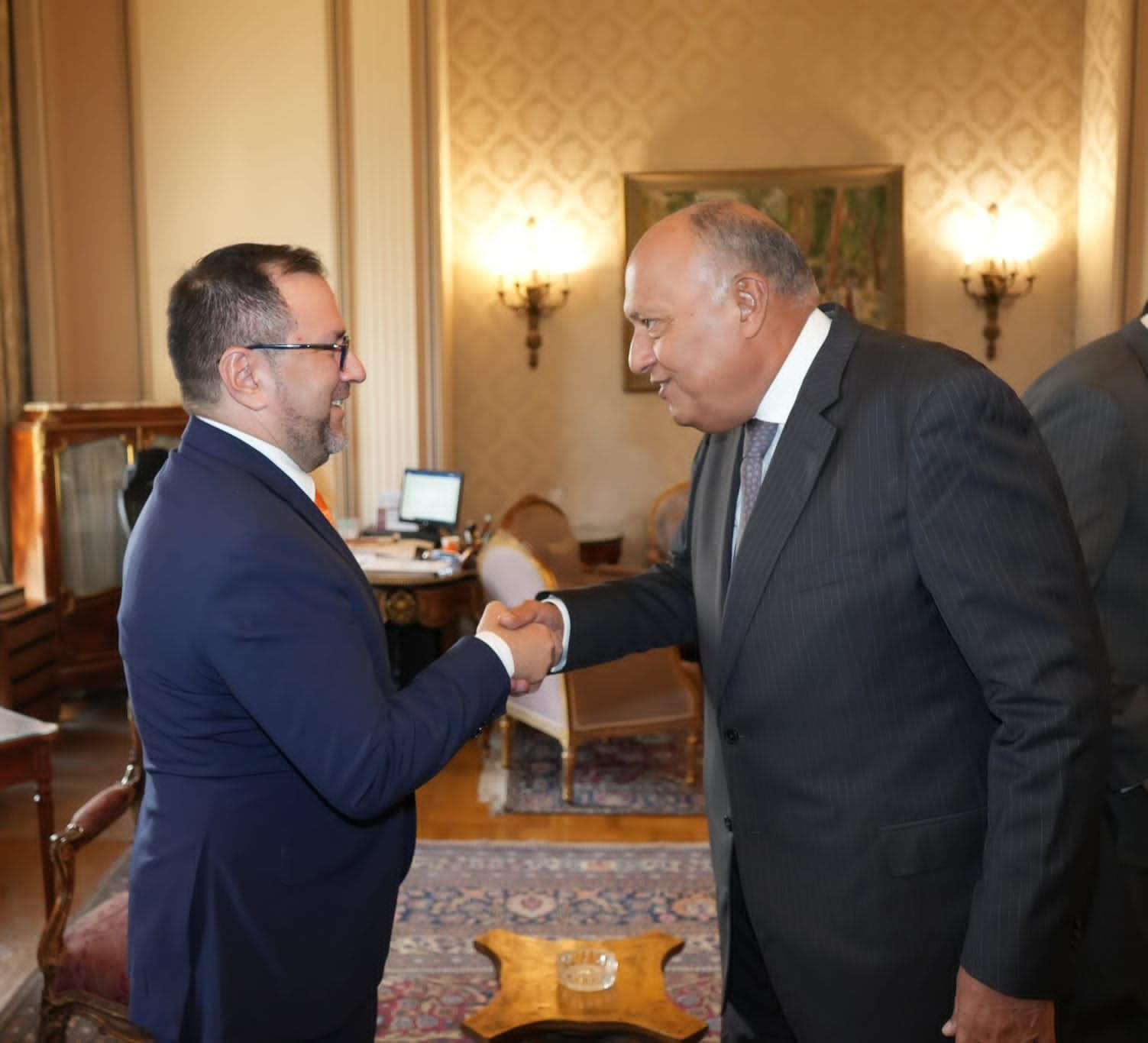 وزير الخارجية