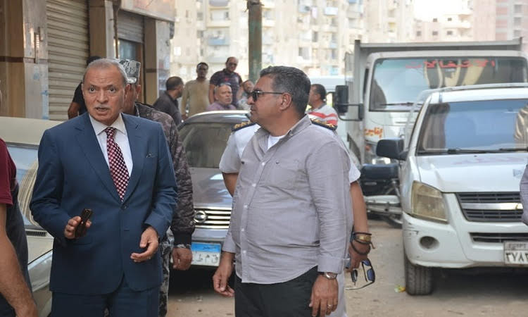 محافظ للقليوبية يُوقِف أعمال بناء مُخالف بمنطقة الفلل بمدينة بنها