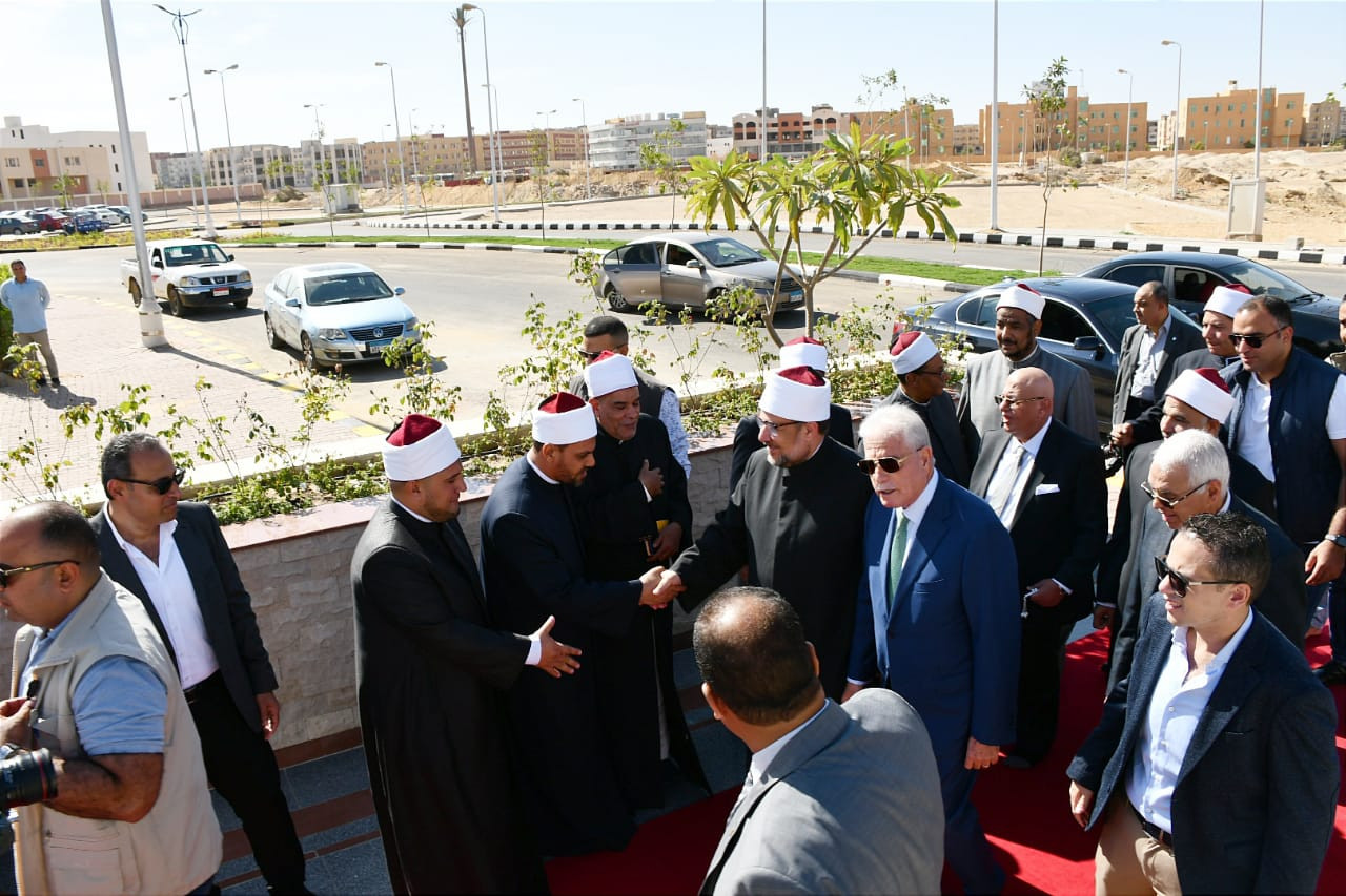 وزير الاوقاف يفتتح مسجد