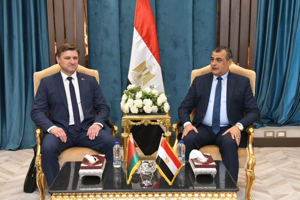 وزير الانتاج الحربي