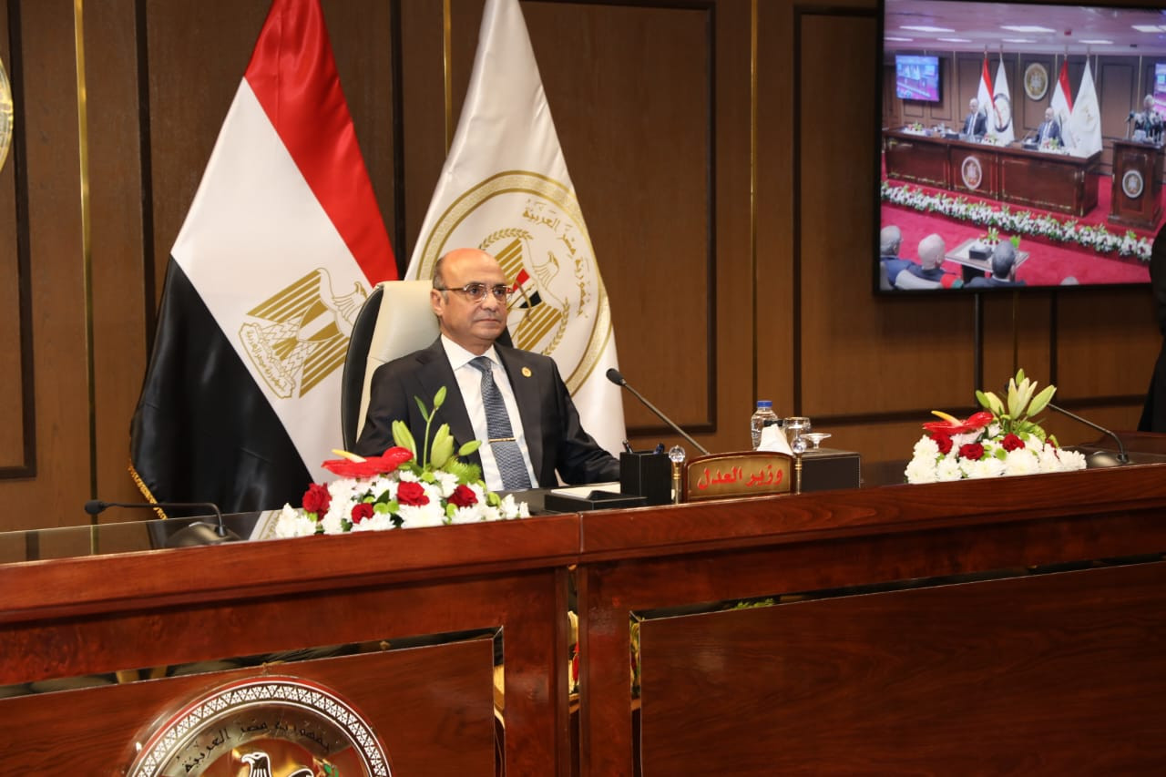 ، اليوم السبت،