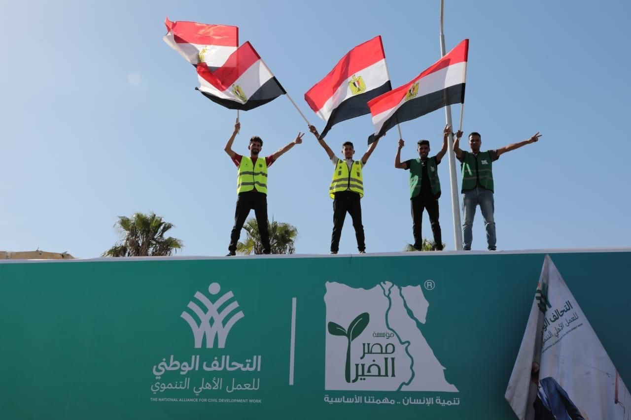 لتحالف الوطنى ومؤسسات المجتمع المدنى ودورهم لدعم أهلينا فى غزة