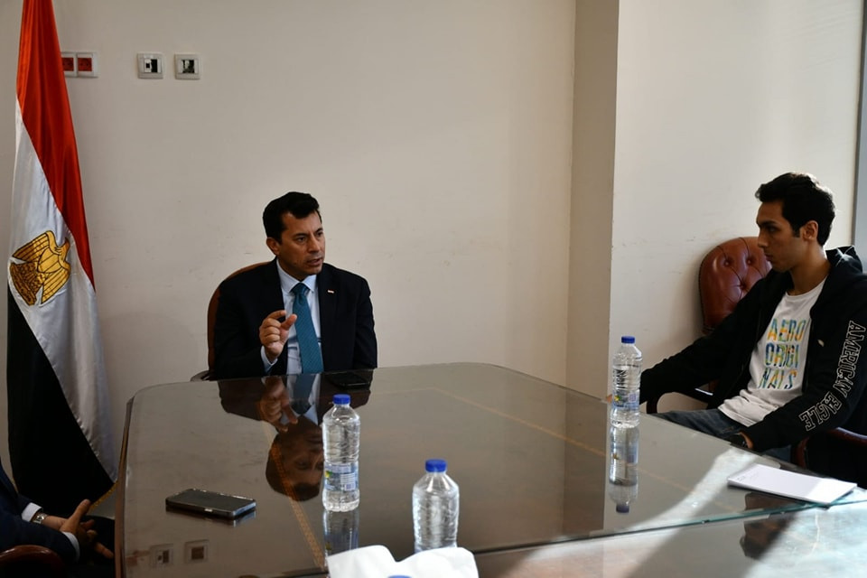 وزير الرياضة والتايكوندو