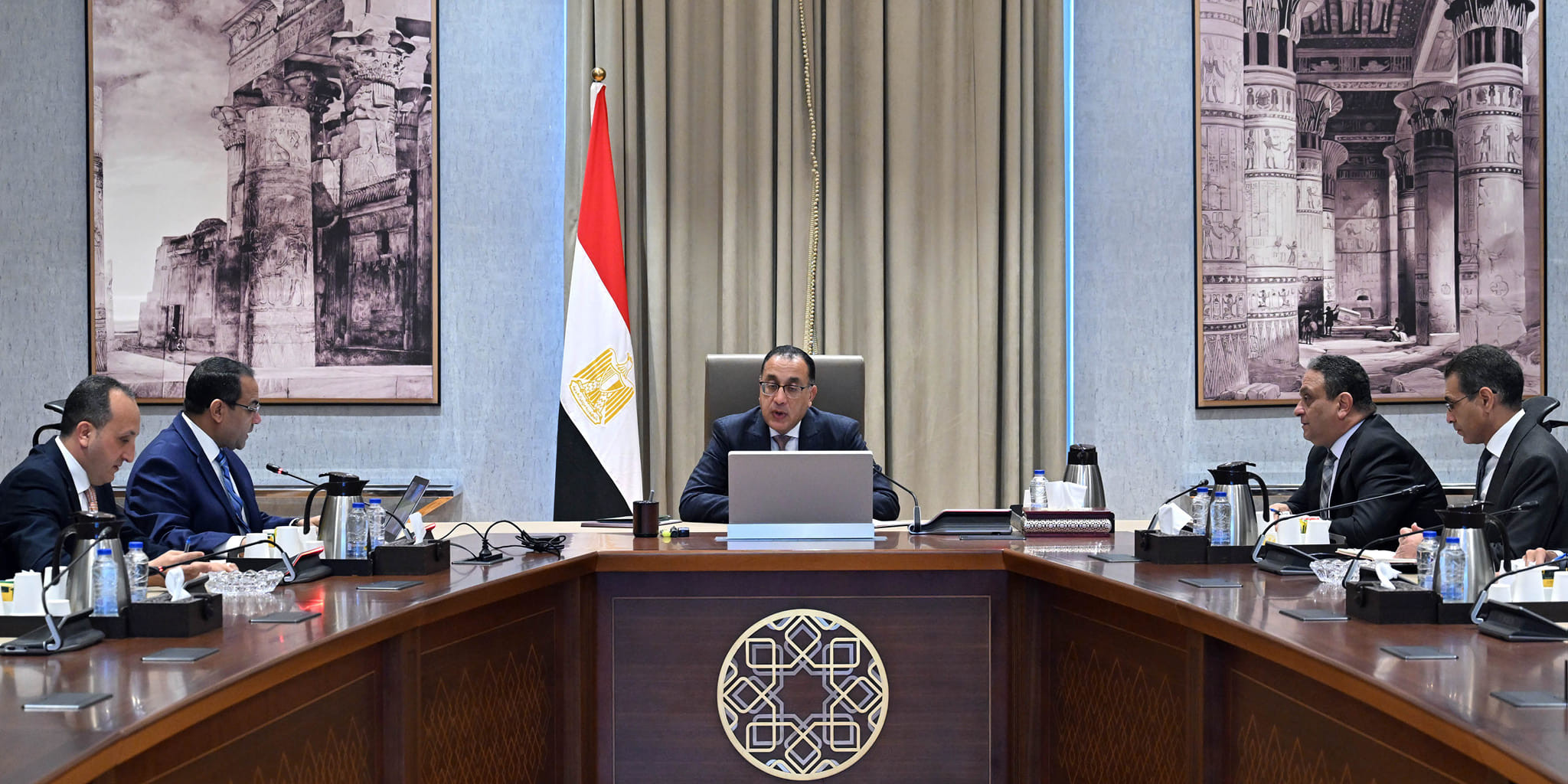 رئيس الوزراء