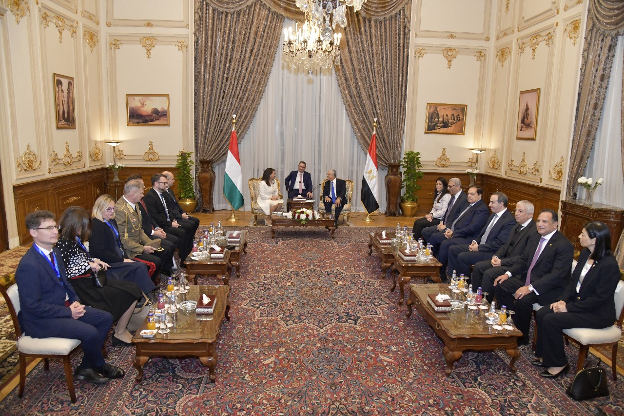 رئيس مجلس النواب ورئيسة المجر