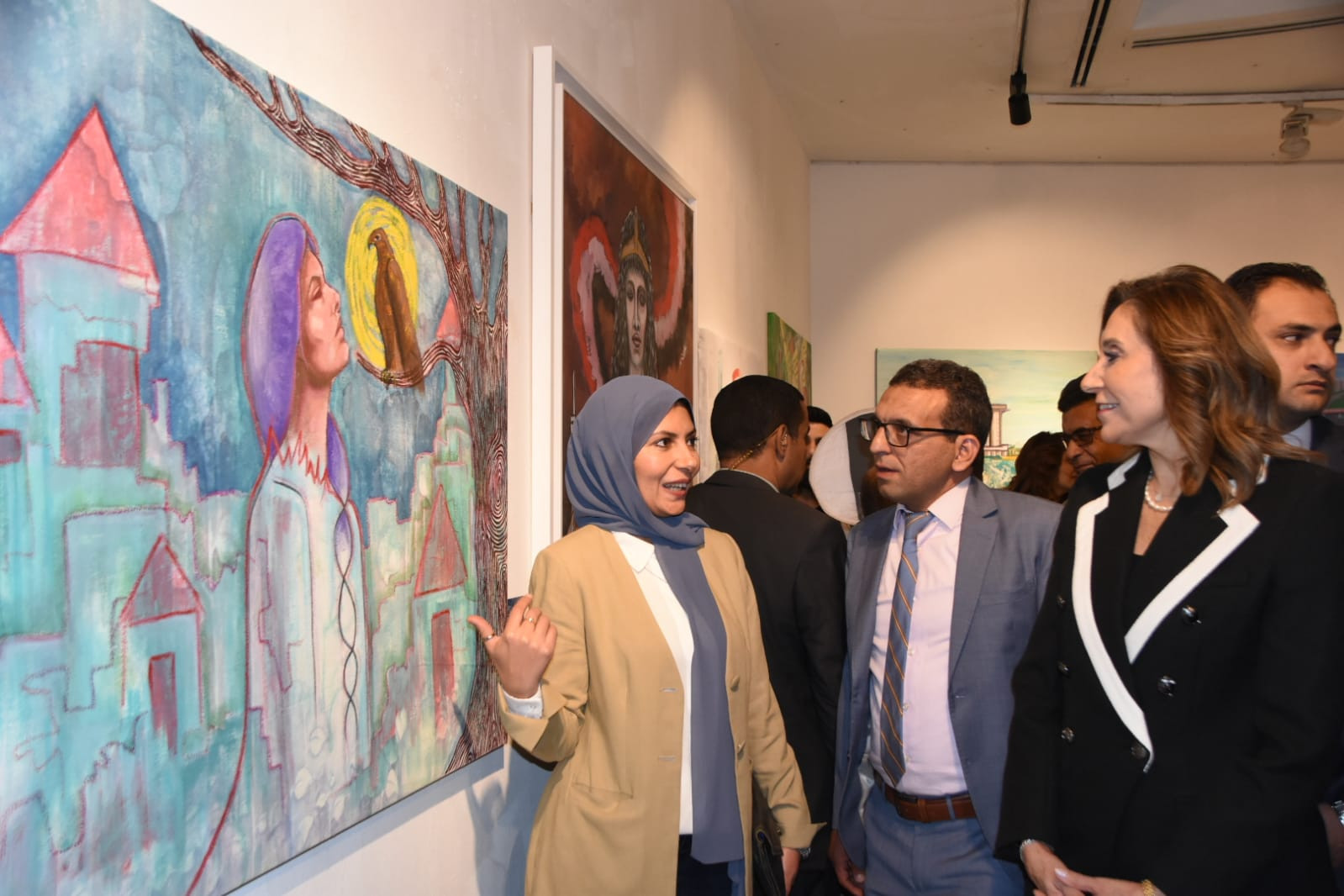 وزيرة الثقافة