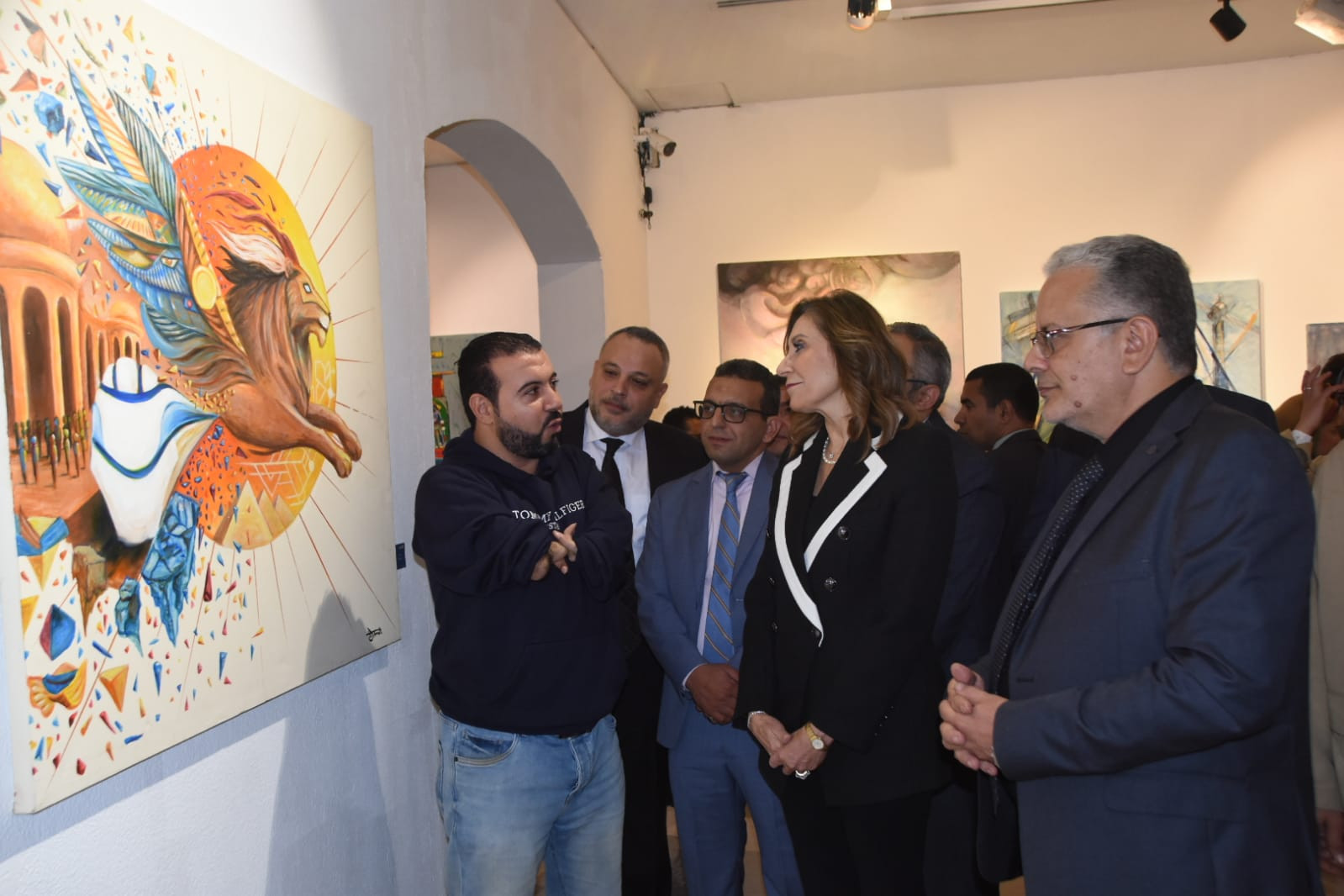 وزيرة الثقافة