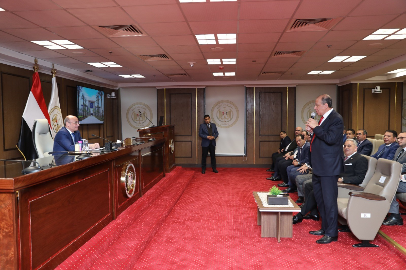 وزير العدل ومجلس إدارة نادي قضاة مصر