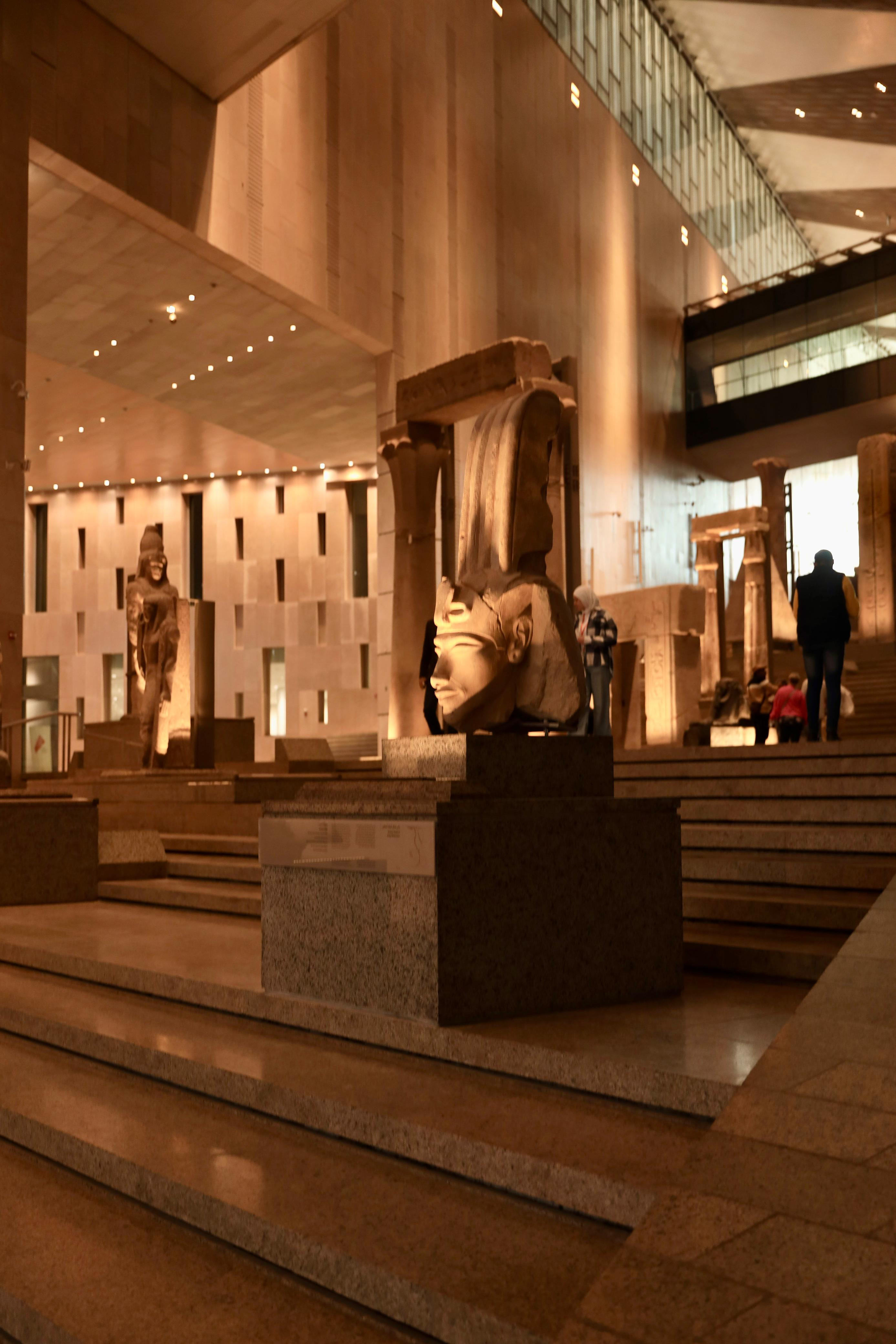 المتحف المصري الكبير