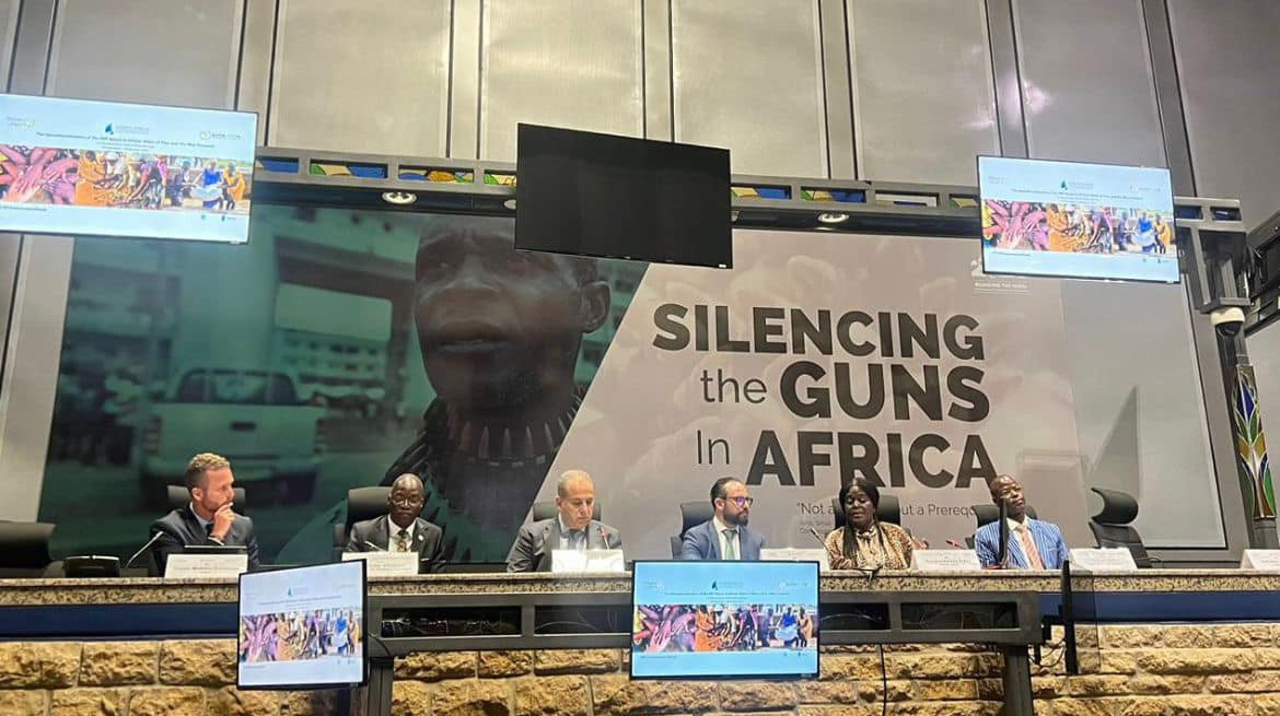 مركز القاهرة