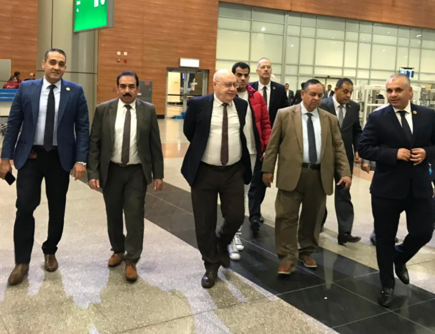 رئيس الجمارك