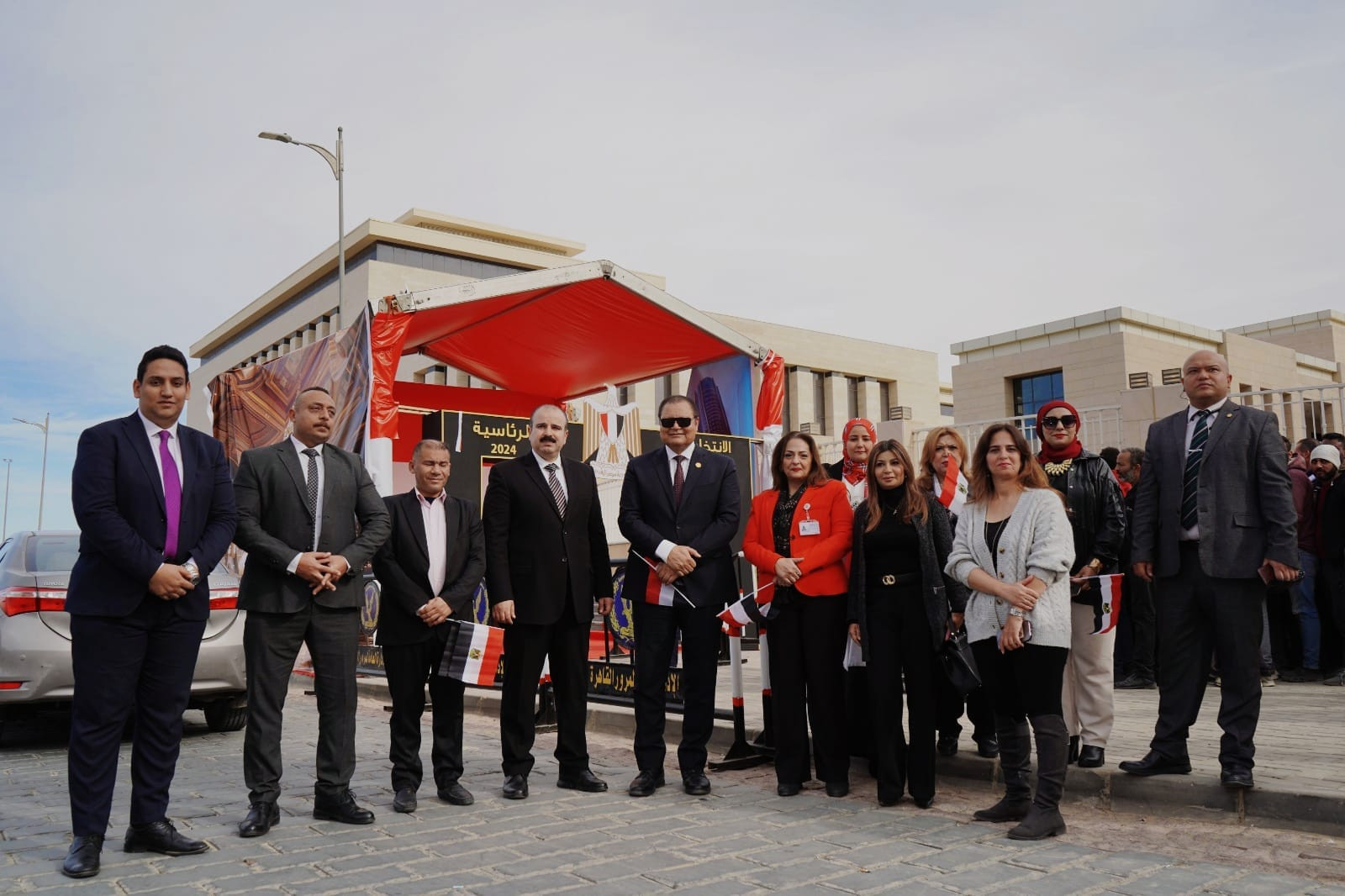 رئيس هيئة الاعتماد والرقابة الصحية يدلي بصوته