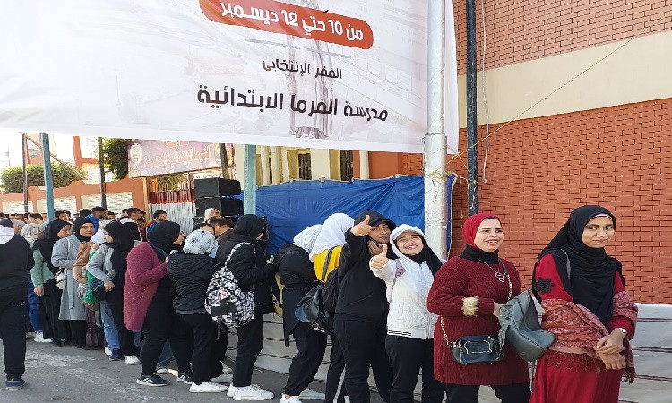 بورسعيد:إقبال مكثف للناخبين في اليوم الأول للانتخابات الرئاسية