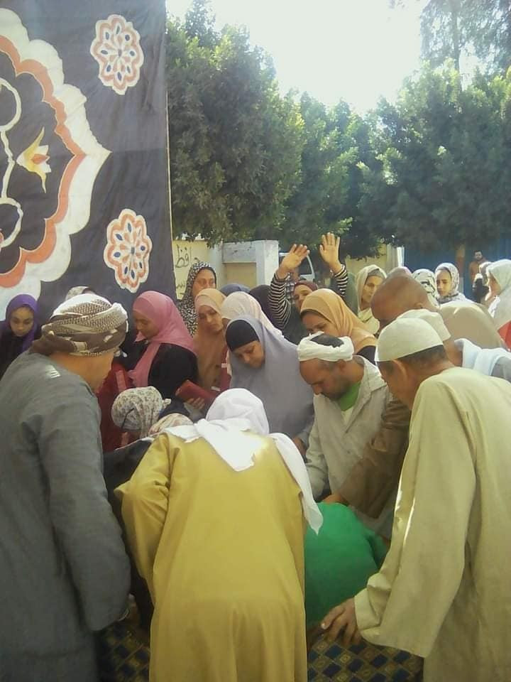 سيدات