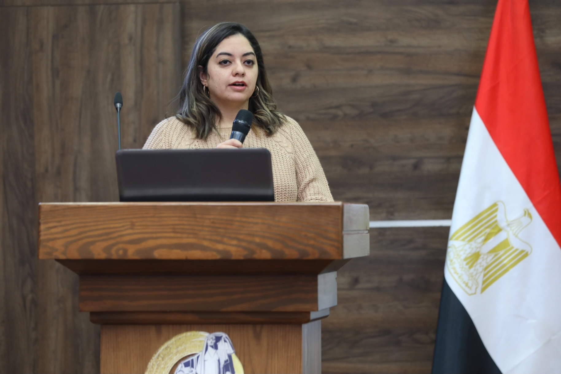 قومي المرأة