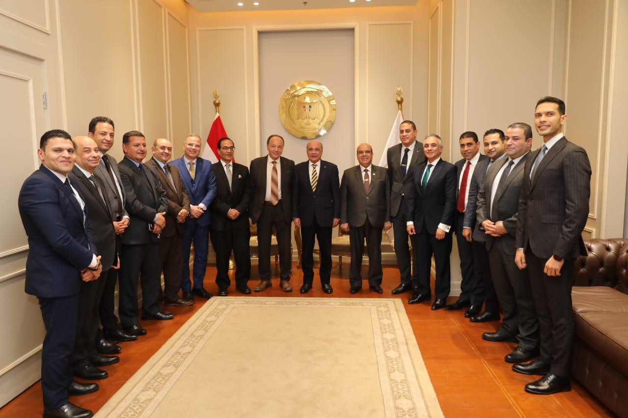 وزير العدل في بني سويف