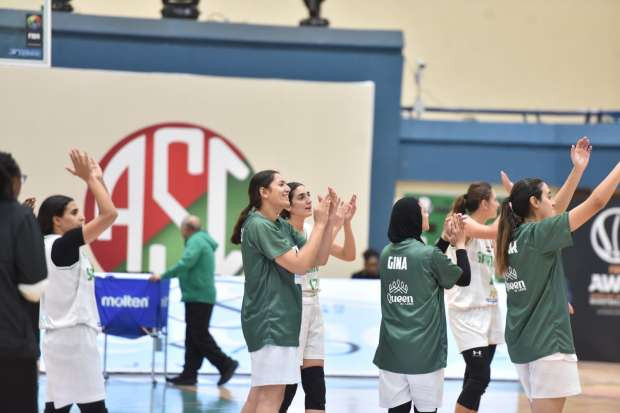 سلة سيدات سبورتنج