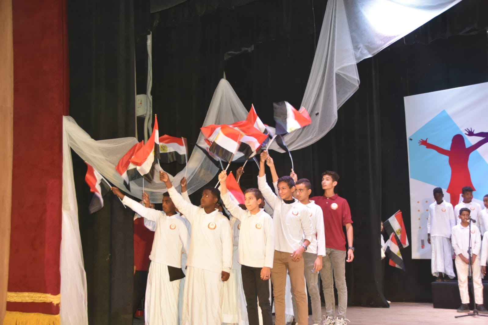 وزيرة الثقافة