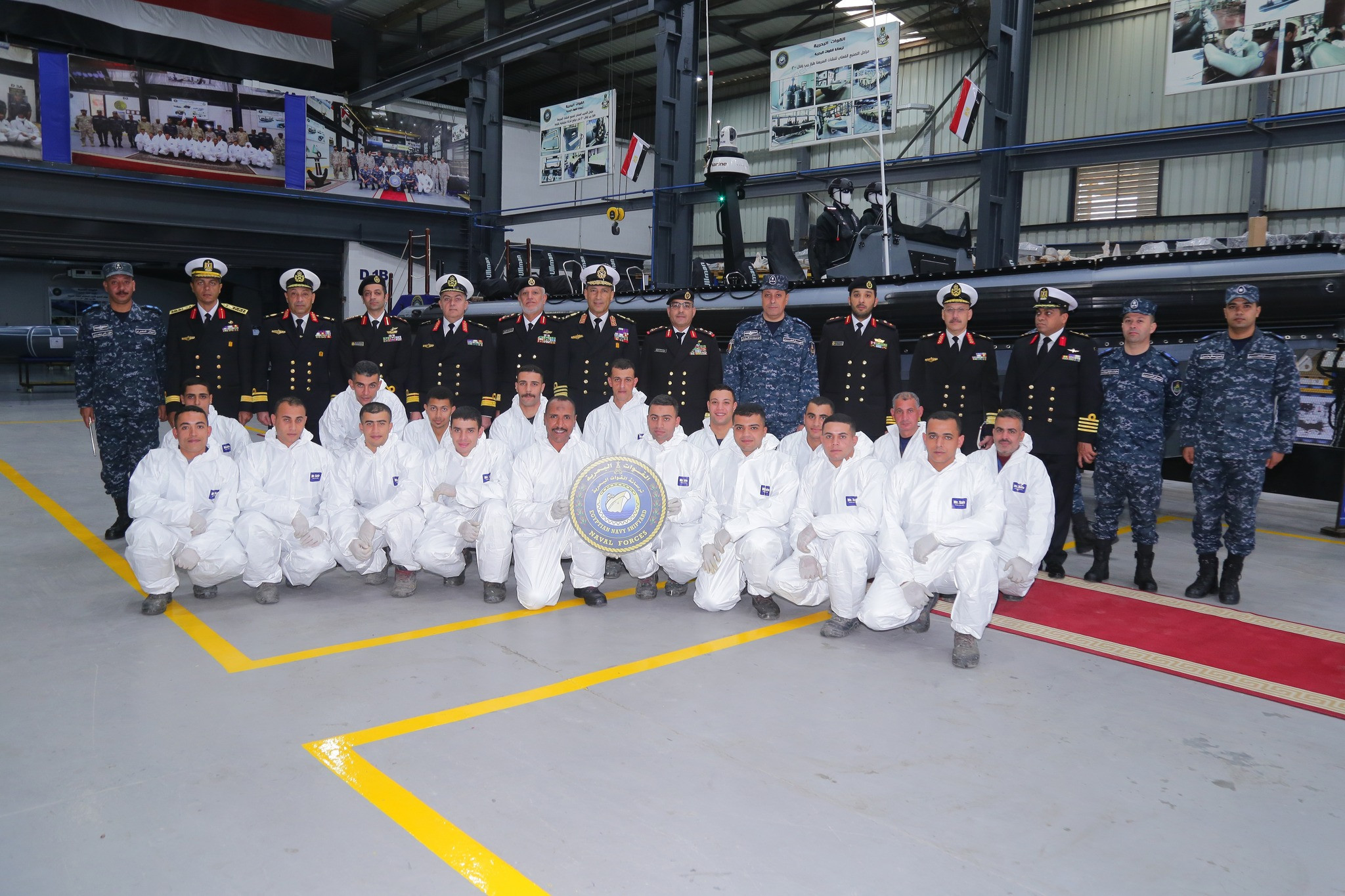 القوات البحرية