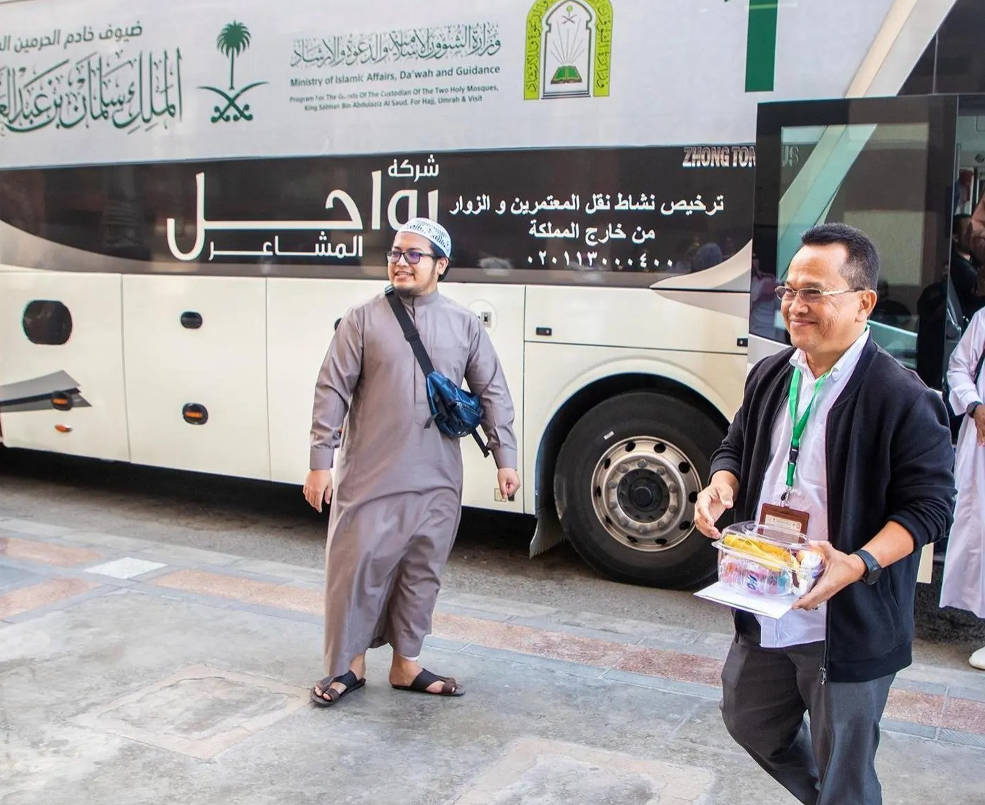 ضيوف خادم الحرمين لبرنامج العمرة