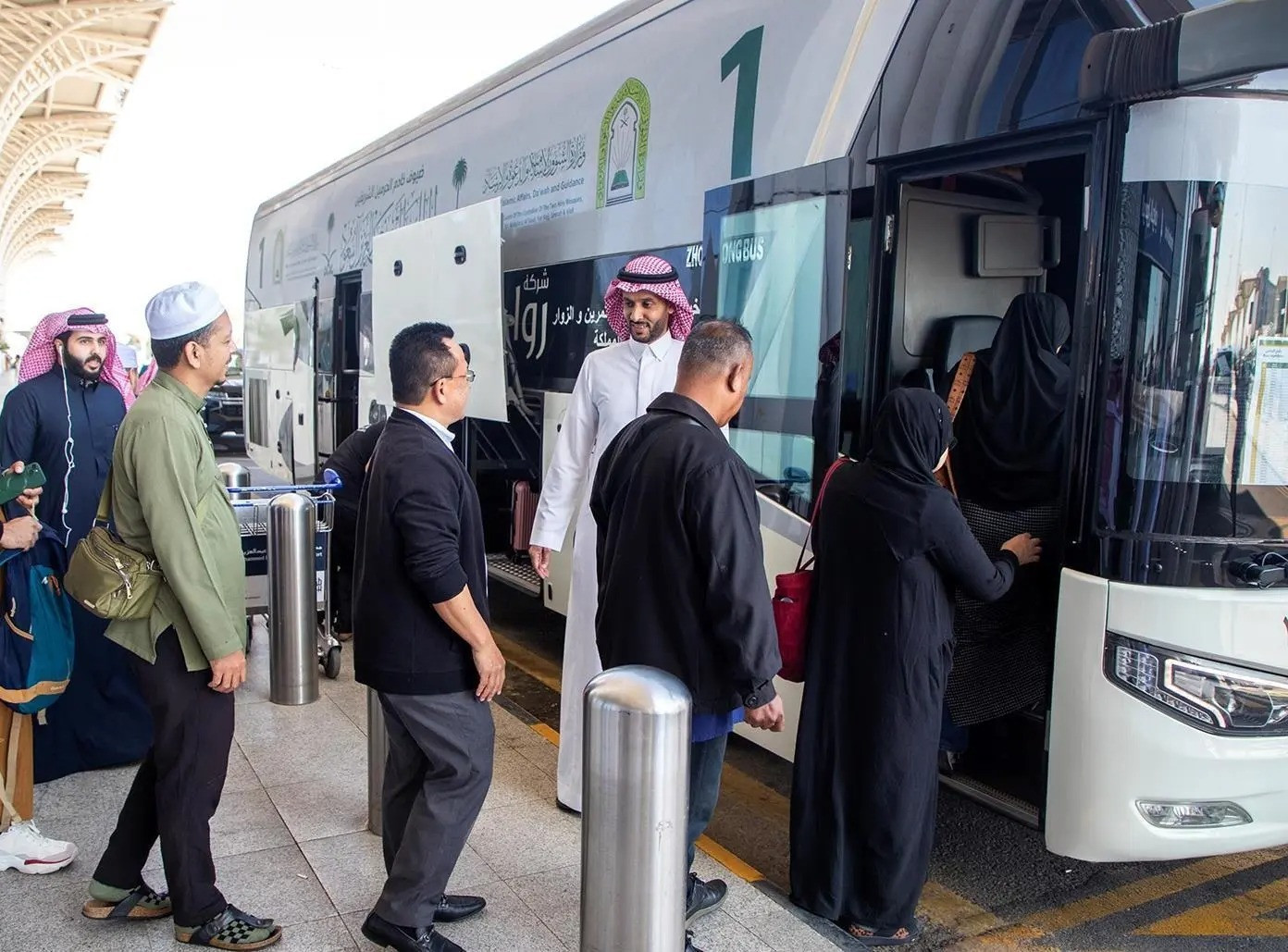 ضيوف خادم الحرمين لبرنامج العمرة