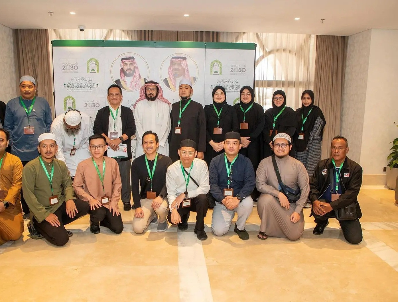 ضيوف خادم الحرمين لبرنامج العمرة