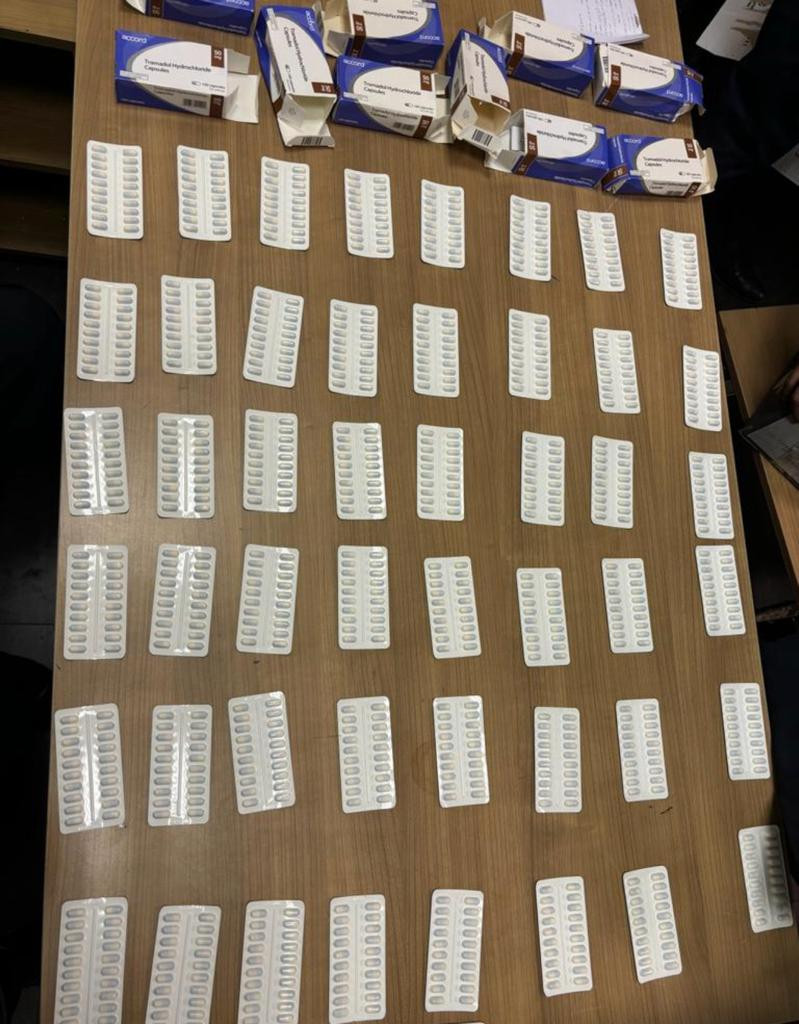 جمارك مطار القاهرة